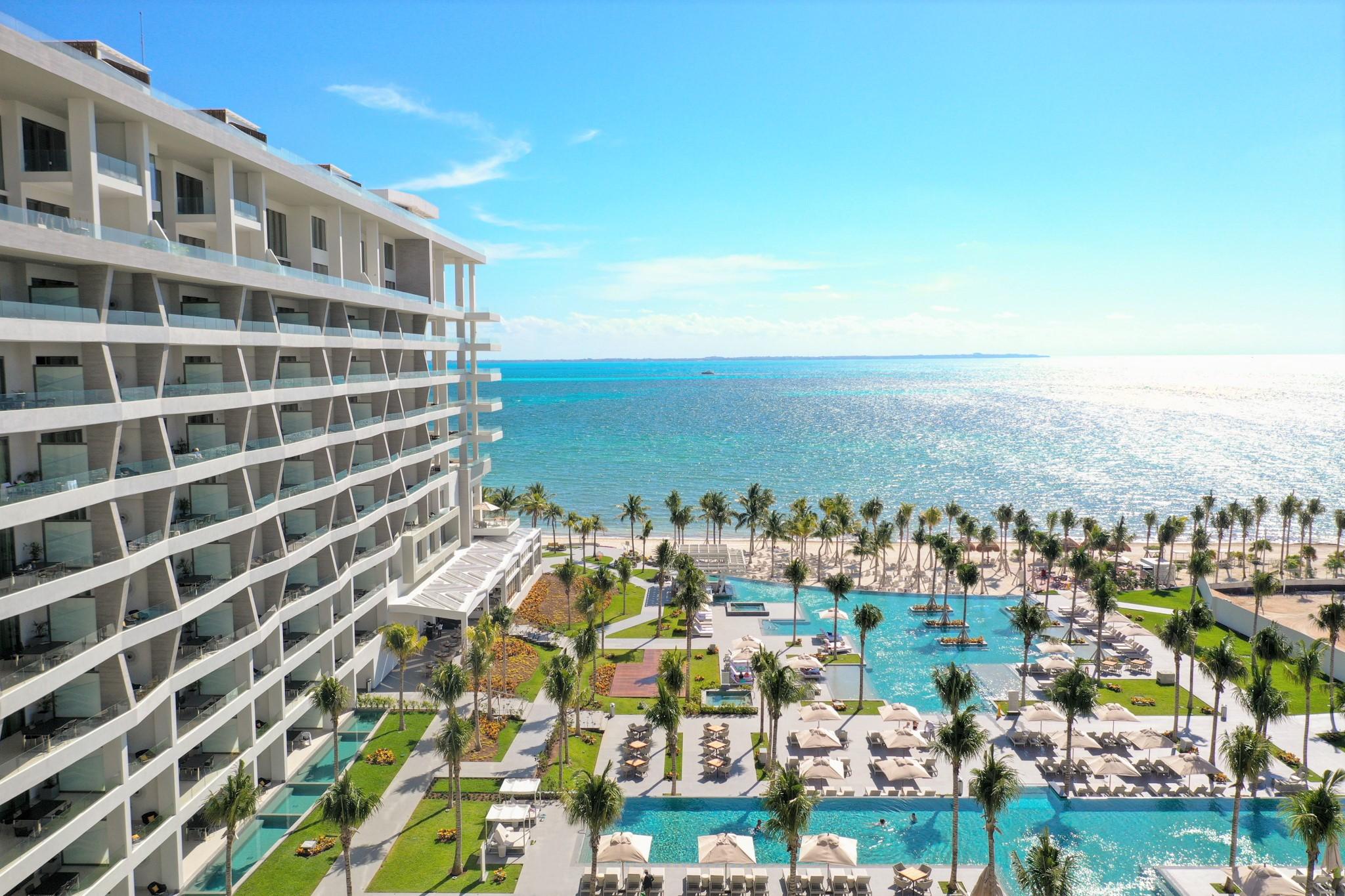 Garza Blanca Resort & Spa Cancun Exterior photo